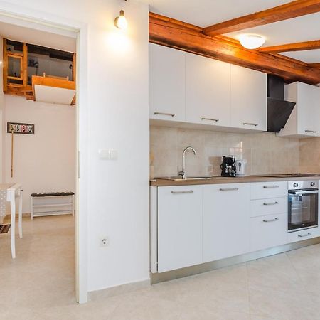 Appartamento Bodulica Zara Esterno foto