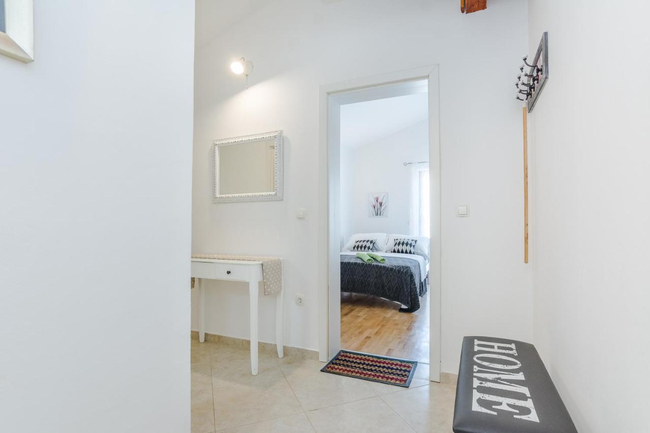 Appartamento Bodulica Zara Esterno foto